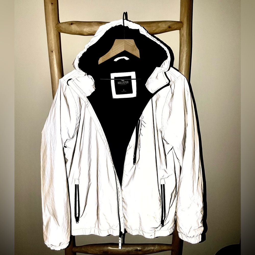 Hollister California reflective lightweight jacket men’s